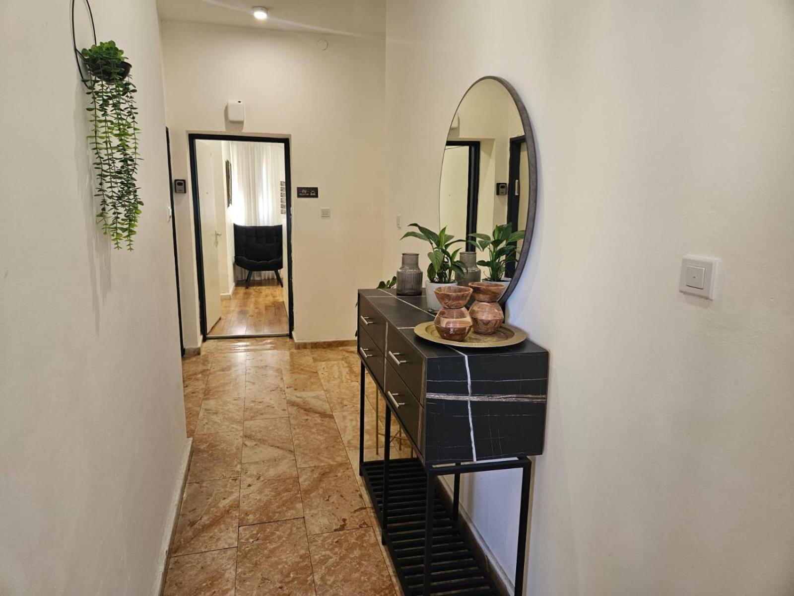 Godson Talpiot Aparthotel Haifa Exterior foto